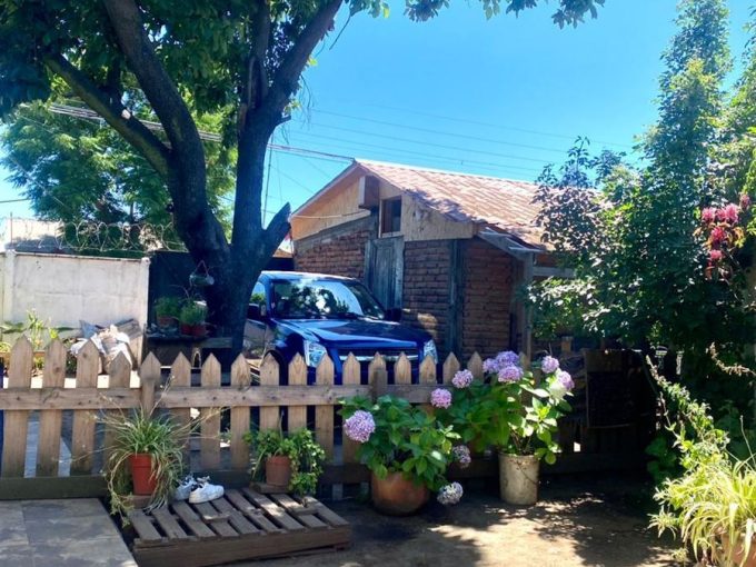 Acogedora casa de 2 pisos, Chillán, población Zañartu, en venta